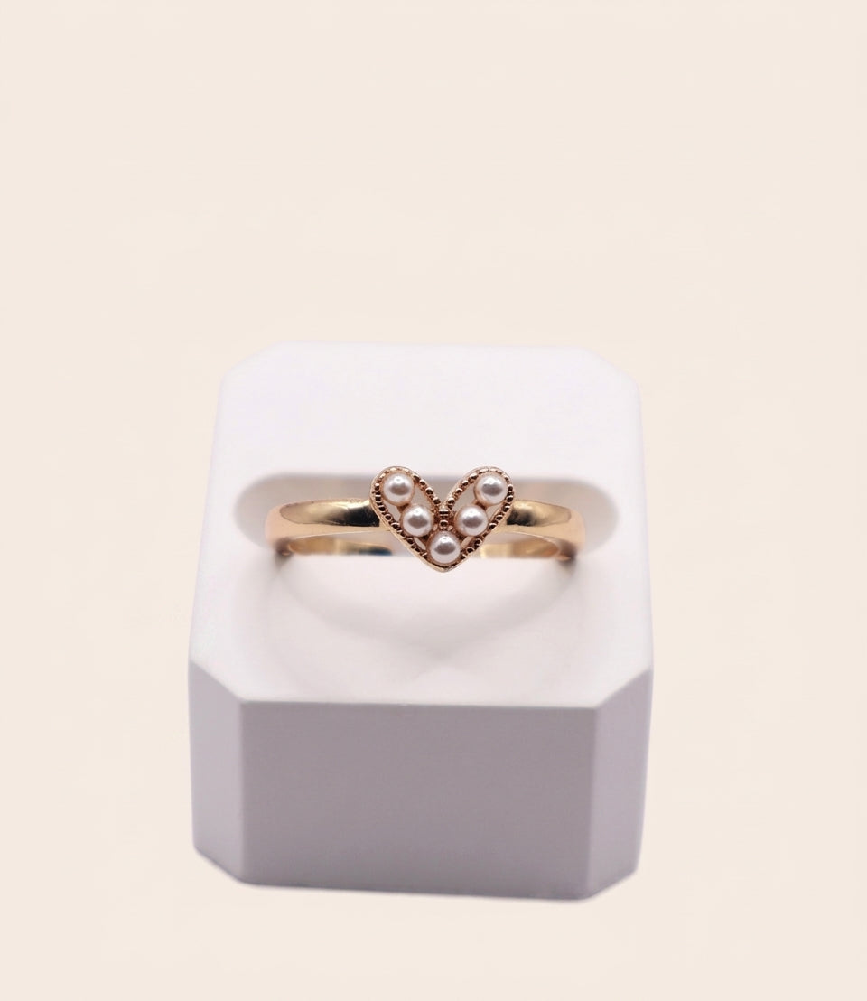 PEARL AIMI RING